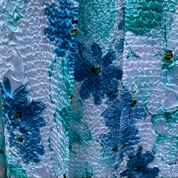 Two piece popcorn top and jacket blue green floral design Guessing L-XL - Picture 8 of 16